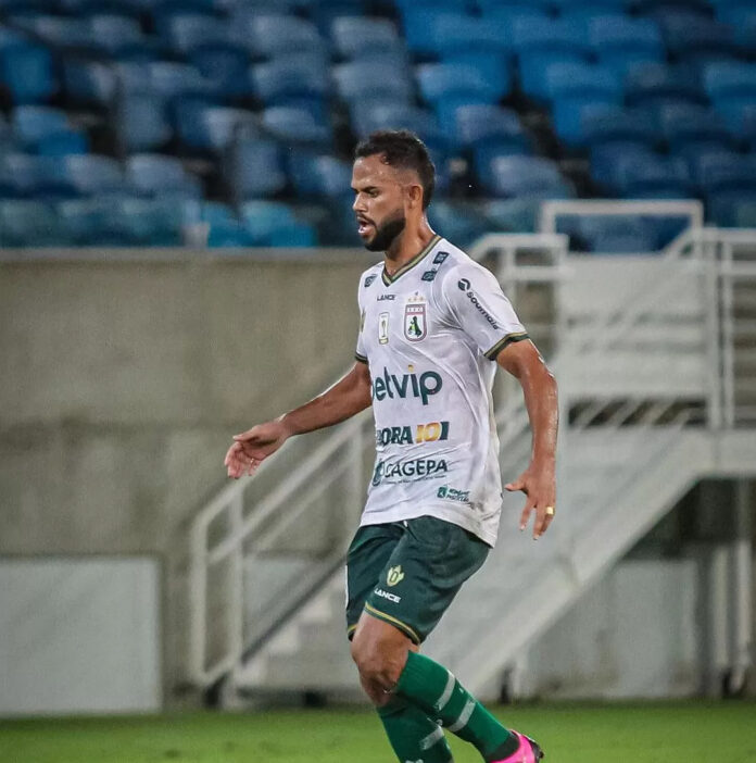 São José fecha a contratação de Alexandre Aruá, destaque de time paraibano em 2024