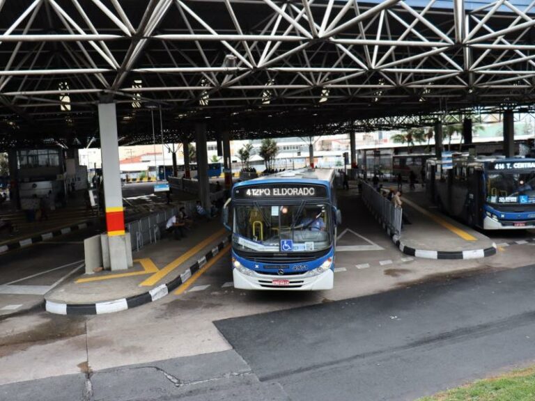 linhas terão horários especiais e três terminais terão frota reserva