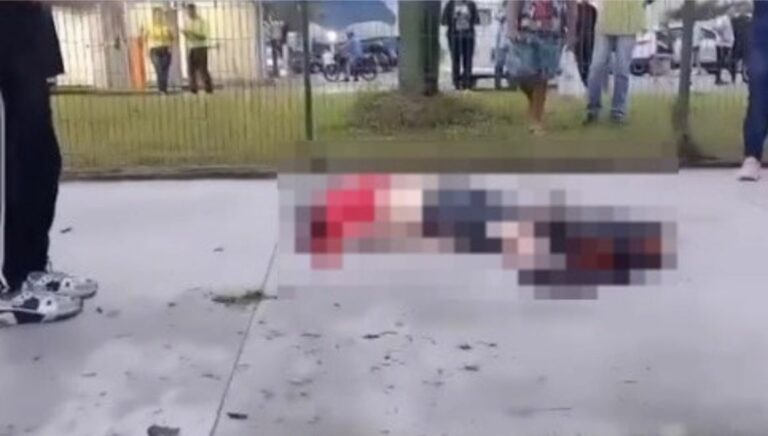 Idoso é atropelado e morre em Guarujá após acidente entre dois carros