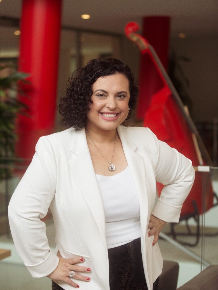 Como garantir uma boa educação para os filhos sem comprometer o orçamento familiar