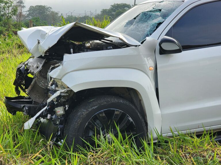 Em Cravinhos, homem de 54 anos morre ao colidir contra carreta