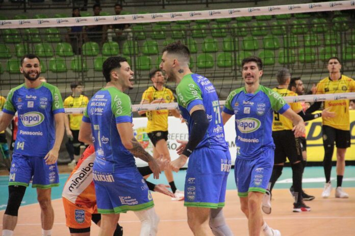 Vôlei São José vence Guarulhos e alcança a segunda vitória seguida na Superliga Masculina