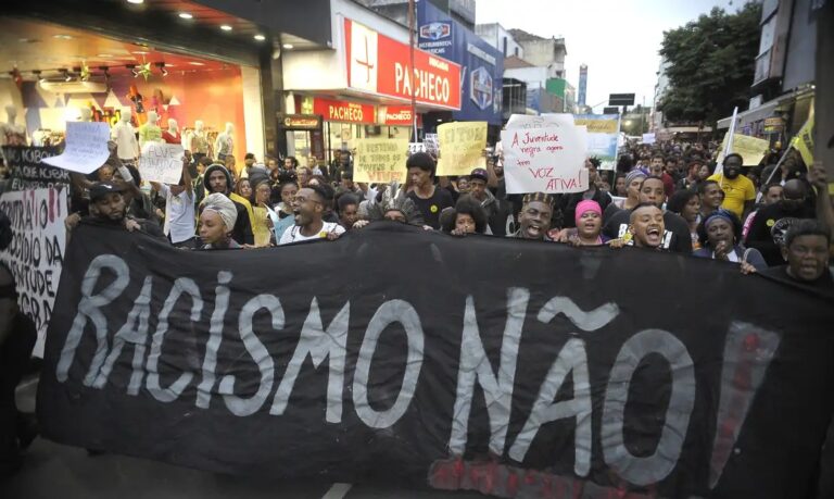 Em quatro anos, boletins de crimes raciais crescem quase 970% em SP