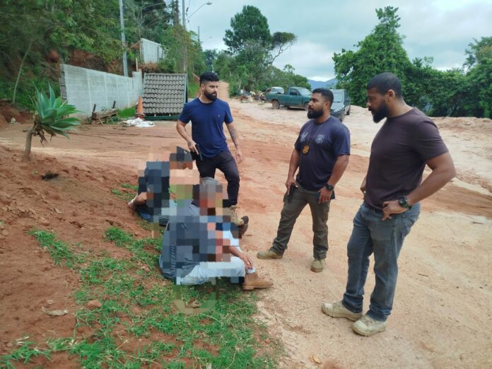 Homem é preso, em Campos do Jordão, suspeito de ter abusado sexualmente de menina de 12 anos Homem é preso, em Campos do Jordão, suspeito de ter abusado sexualmente de menina de 12 anos