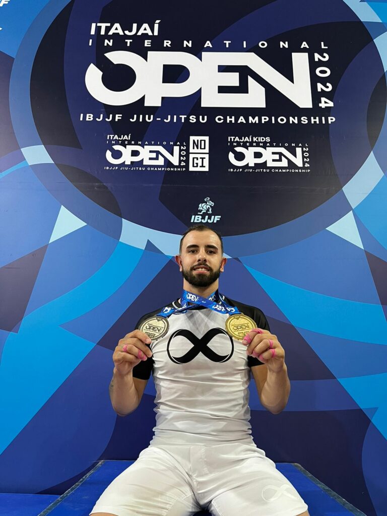 Araçatuba conquista destaque no Internacional de Jiu-Jitsu