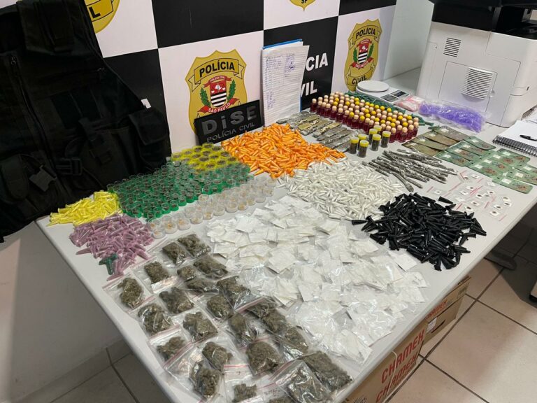 ‘Central de abastecimento’ de drogas do PCC é descoberto em Praia Grande e integrante da facção é preso