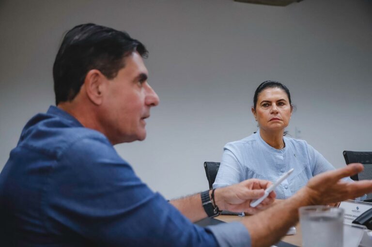 Prefeitura de Ribeirão Preto estuda flexibilizar estacionamento durante o período de festas na região central
