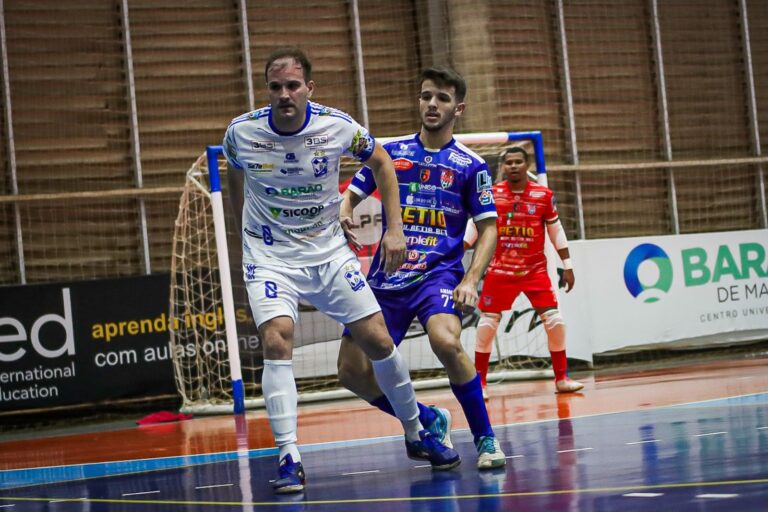 Barão de Mauá/Futsal Ribeirão encerra temporada com vice-campeonato