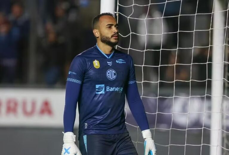 São José anuncia retorno de goleiro Jéferson Souza, que passou pelo clube em 2014, para disputa do Paulista A2