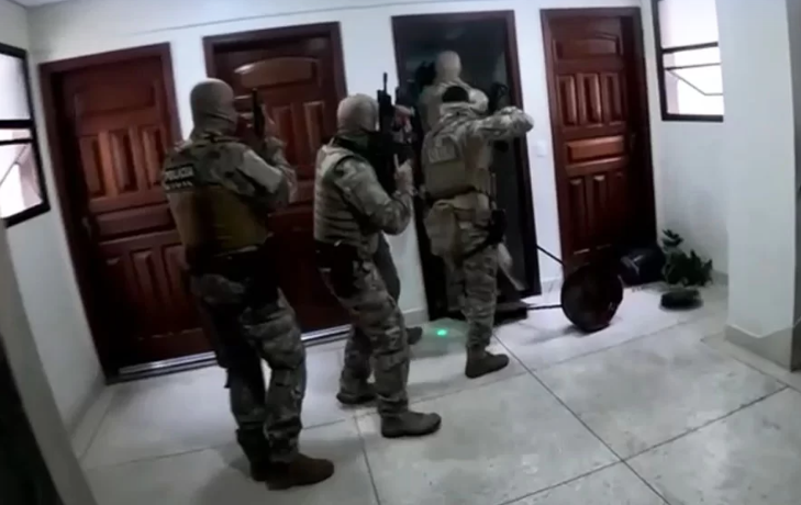 Suposto integrante de facção criminosa do Nordeste é preso em Guarujá por divulgar casas de apostas