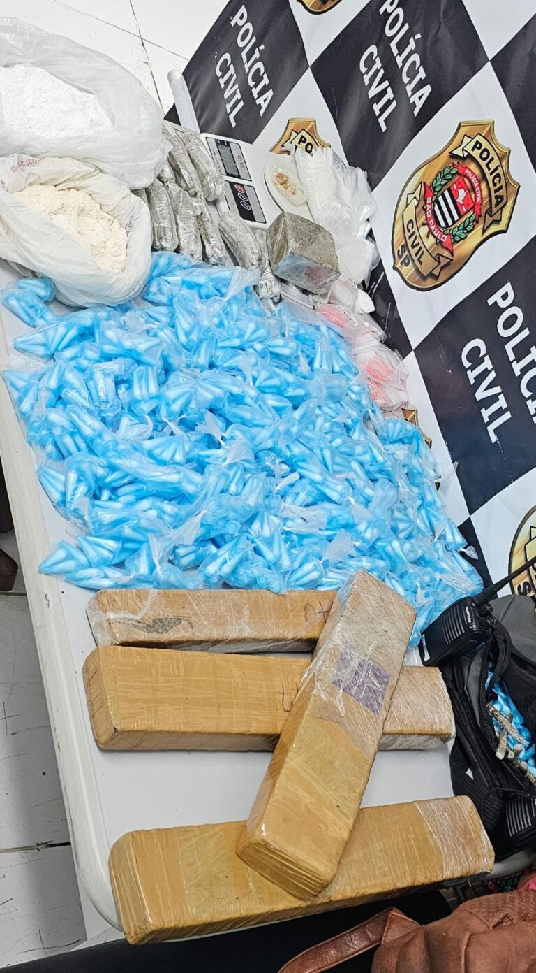 Polícia Civil prende homem e identifica depósito de drogas durante investigações de tráfico de drogas em Peruíbe