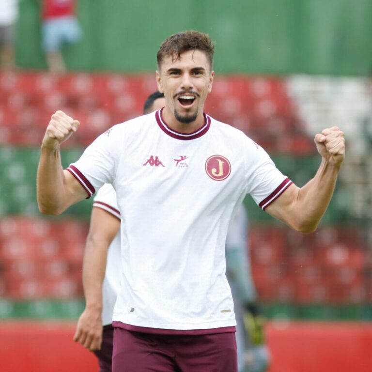 São José anuncia a contratação de Thiago Rubim, ex-Juventus