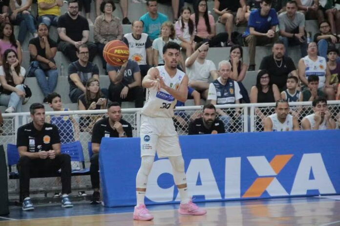 Ala-armador Adyel Borges, do São José, é convocado para seleção brasileira de basquete