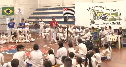 Confira como foi a cerimônia de formatura do projeto ‘Capoeira para Todos’