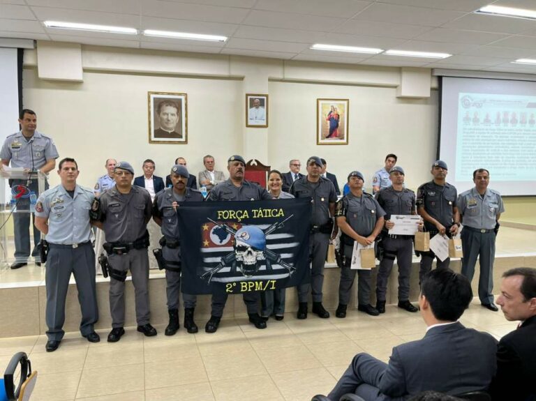 Polícia Militar de Araçatuba realiza solenidade de valorização e homenagens no Unisalesiano
