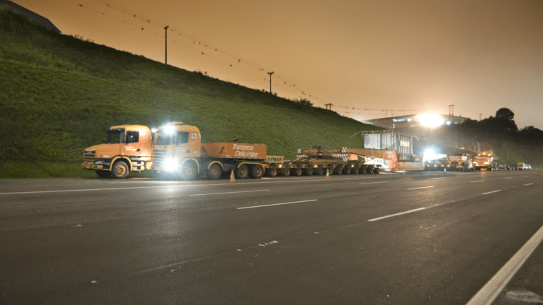 Pista Norte da Rodovia dos Imigrantes será interditada na noite desta sexta e sábado