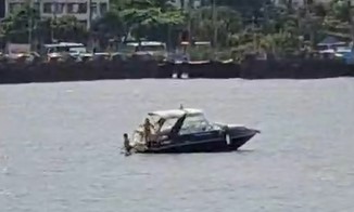 Tripulantes pulam de lancha para fugir de colisão com navio; VÍDEO