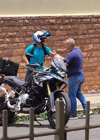 Homem agride motociclista para tentar roubar moto em Piracicaba