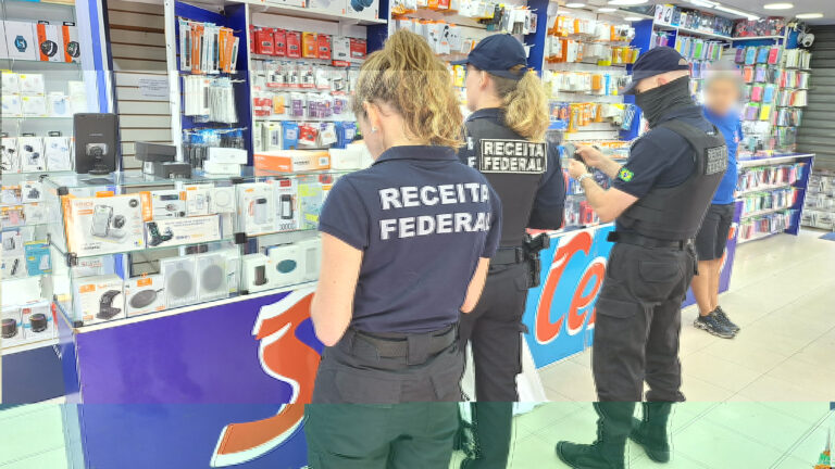 Receita Federal deflagra operação de combate a comércio de produtos ilícitos na Baixada Santista