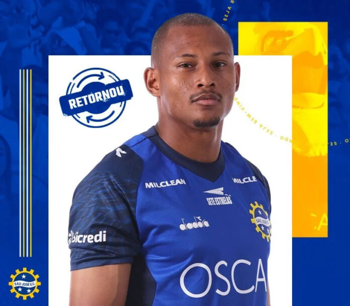 São José anuncia o retorno do defensor Léo Pereira, que estava emprestado ao Paysandu