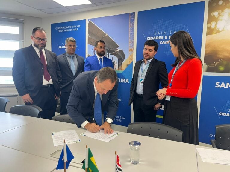 Paulinho Wiazowski, prefeito eleito em Mongaguá, vai a Brasília solicitar 900 moradias populares