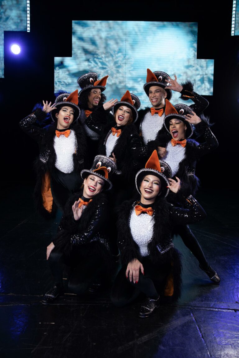 Espetáculo "Natal Broadway no Reder Circus" fica em cartaz até domingo (8)