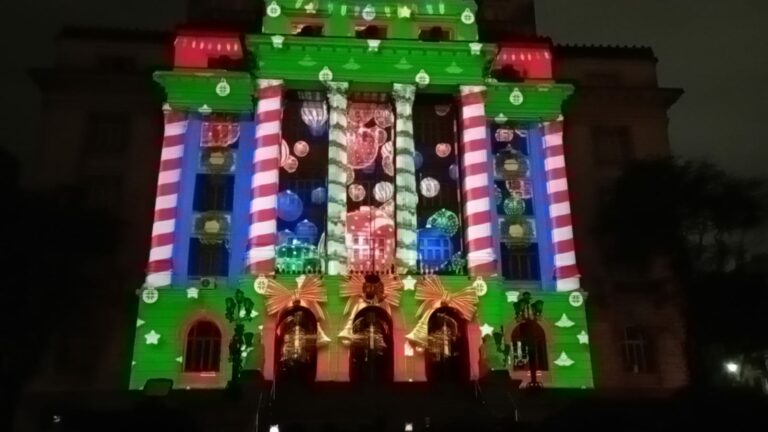 Natal Criativo desperta encanto das festas de fim de ano no Centro Histórico de Santos