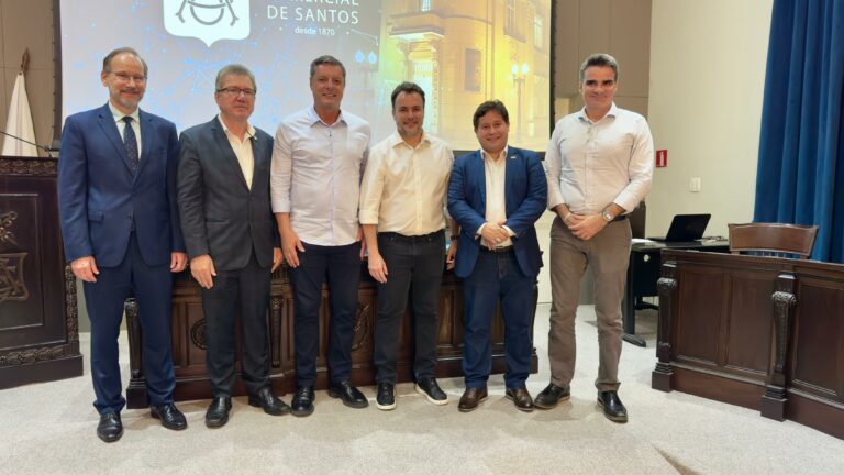 Associação Comercial de Santos promove entrega oficial das propostas do CONDESAN ao prefeito de Santos