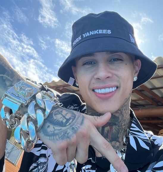 MC joseense é alvo de operação que investiga propina a policiais civis na divulgação de jogos de azar