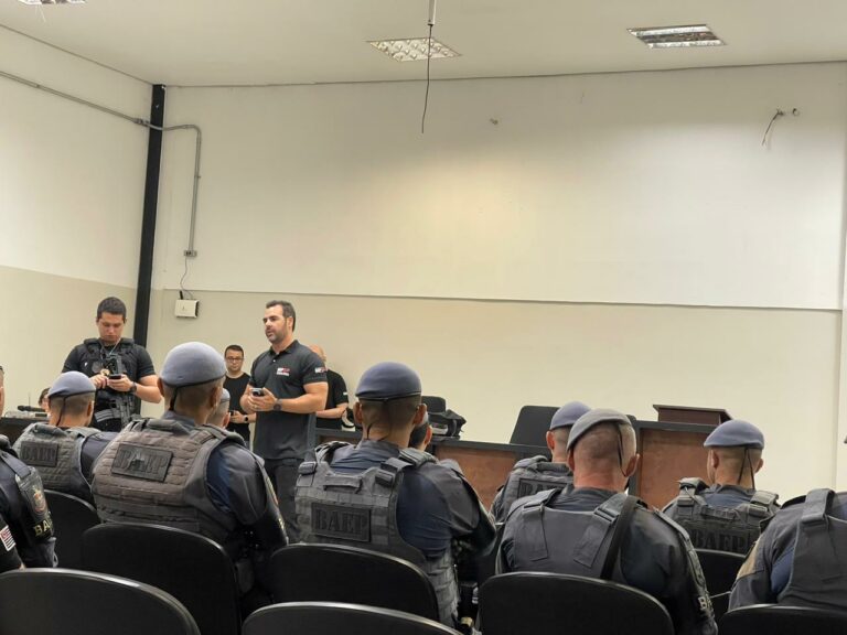 São José e Jacareí são alvos de operação da Polícia Civil contra quadrilha de roubos a carros-fortes