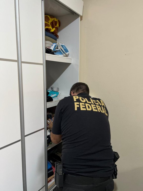 PF faz operação, em São José, contra o tráfico internacional de mulheres