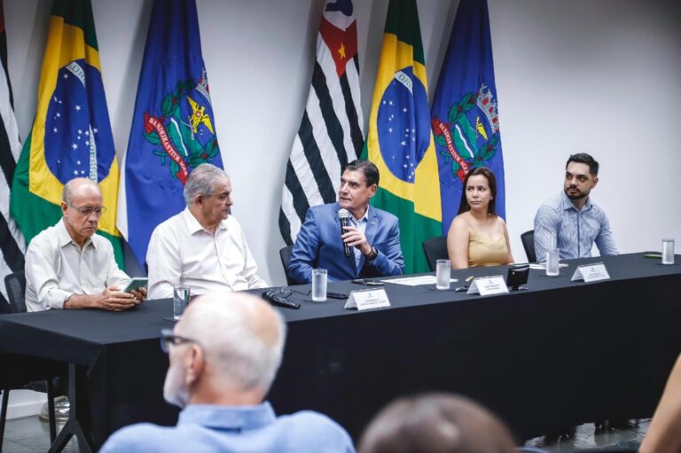 Prefeitura apresenta balanço financeiro e contraria rombo bilionário divulgado por Ricardo Silva