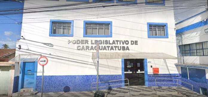 Justiça proíbe cerimônia de posse de novo prefeito e outros eventos na Câmara de Caraguatatuba por AVCB vencido Justiça proíbe cerimônia de posse de novo prefeito e outros eventos na Câmara de Caraguatatuba por AVCB vencido