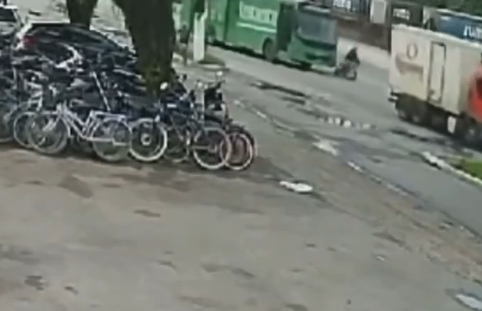 acidente moto onibus