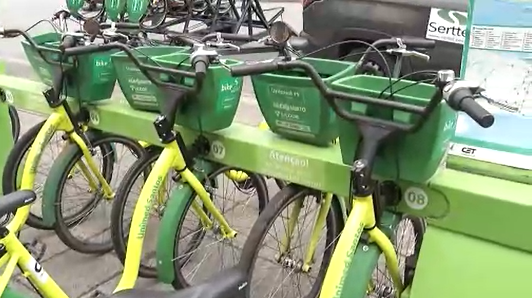 BIKE COMPARTILHADA: uso de bicicletas diminui 97 toneladas de CO2 em Santos