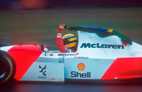 Os Carros de Ayrton Senna: Um Legado Sobre Rodas