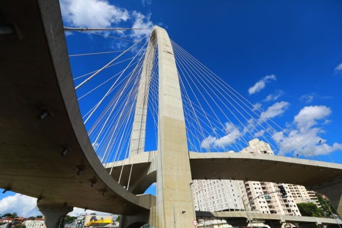 Prefeitura libera novo acesso à ponte estaiada em São José Prefeitura libera novo acesso à ponte estaiada em São José