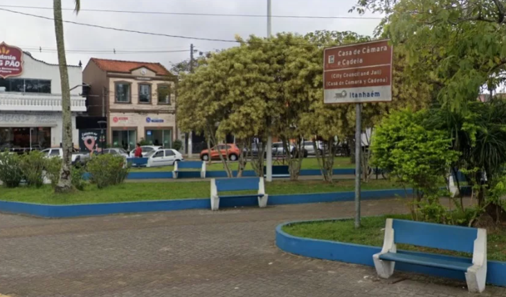 Corpo é encontrado em praça de Itanhaém e Polícia Civil investiga caso