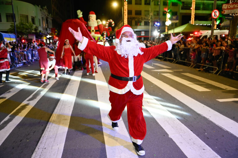 Parada vai levar a magia do Natal para o Centro de Campinas