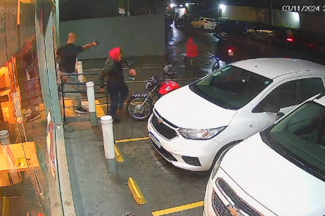 PM que matou homem negro com 11 tiros pelas costas é preso em SP