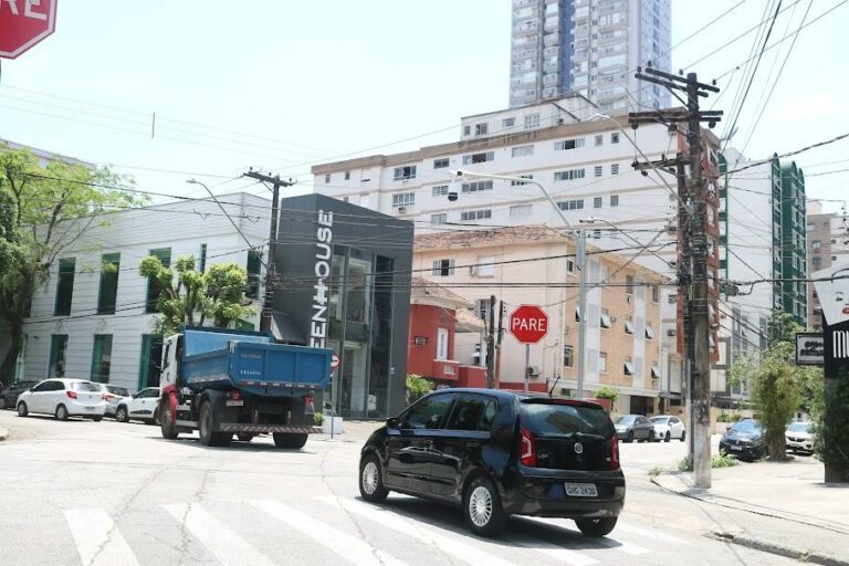 Curso de qualificação profissional a motoristas em Santos abre inscrições para a primeira turma do ano dia 2