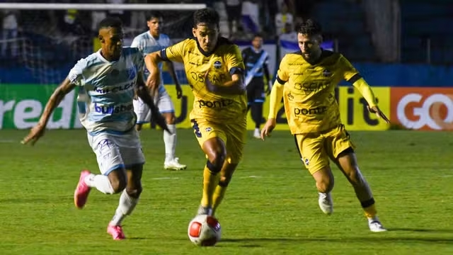 As novidades para a edição de 2025 são Votuporanguense e Grêmio Prudente, que subiram da Série A3, e Ituano e Santo André, rebaixados no Paulistão.