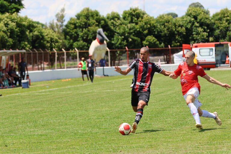 Botafogo faz 3 e vence a primeira na Copinha