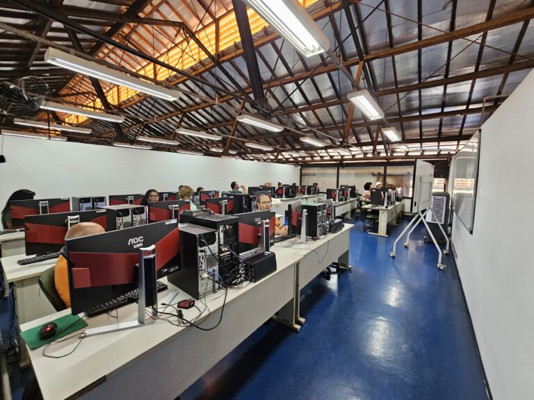 Ceprocamp oferece quase 2 mil cursos  de qualificação profissional