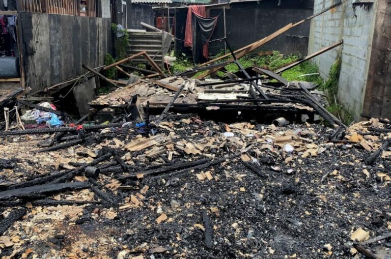 Atualização! Cerca de 15 pessoas foram atingidas por incêndio na Vila Esperança, em Cubatão