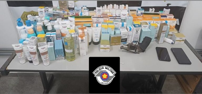 Dupla é presa após assalto a farmácia em Atibaia