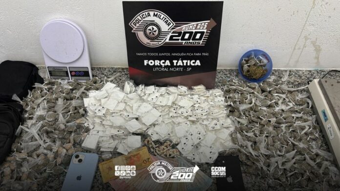 Homem é preso por tráfico de drogas em Caraguá; três adolescentes também foram apreendidos na ação