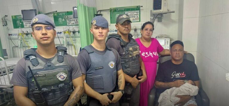 Polícia Militar é acionada e salva bebê engasgado em Praia Grande