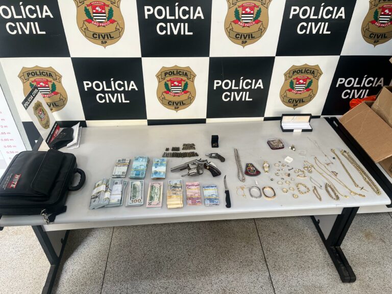 Suspeitos de envolvimento em roubo à residência são detidos pela polícia; caso segue sendo investigado