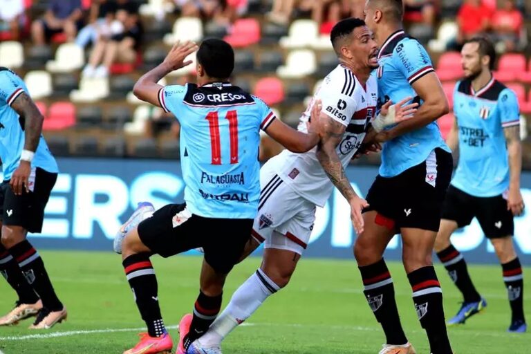 3 dígitos: Saiba o preço dos ingressos para o duelo entre Botafogo e São Paulo